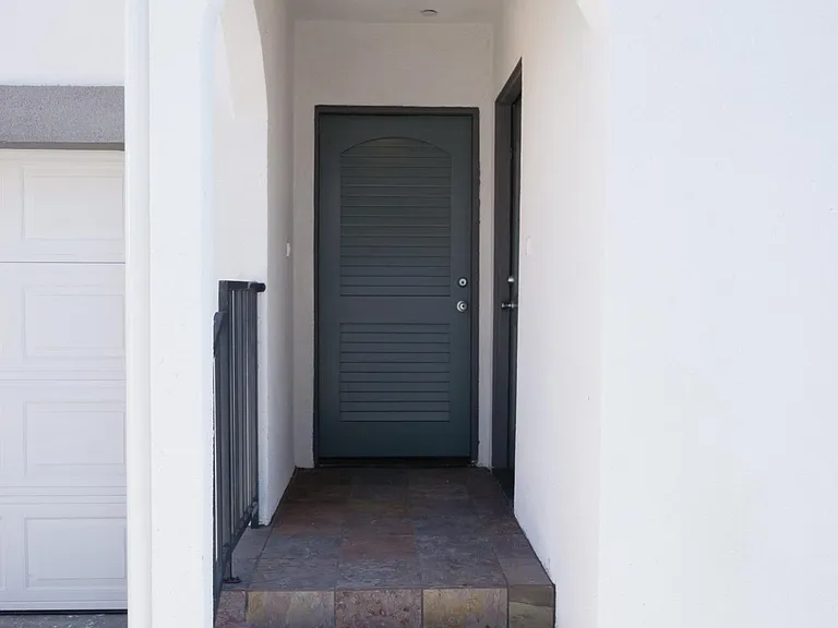 4818 1/2 Saturn St — Photo 15