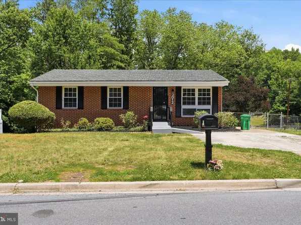 3012 Lumar Dr, Fort Washington, MD 20744