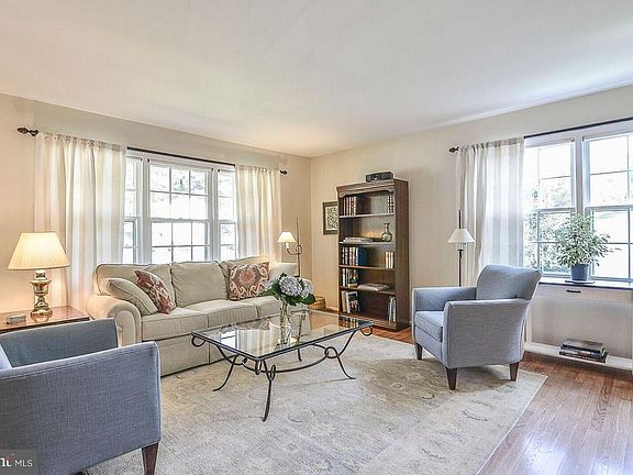 5th image of 5029 Dequincey Dr
