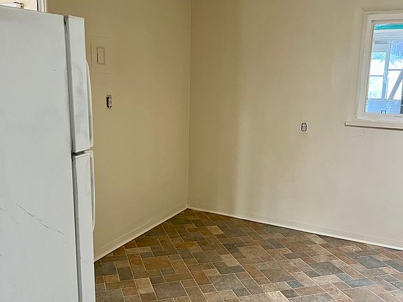 Kitchen/Breakfast Nook