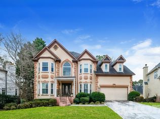 125 Raphael Ct, Roswell, GA 30076