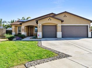 1508 W Banneker St, Hanford, CA 93230