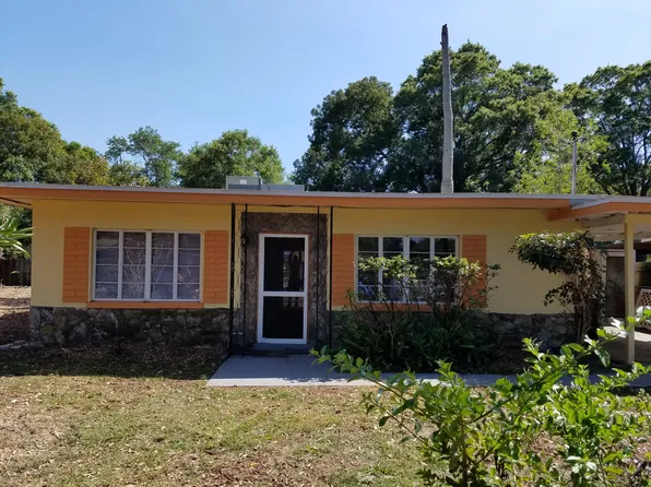 637 Stremma Rd, Largo, FL 33770