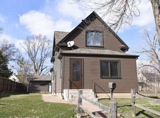 626 4th Ave SW, Cambridge, MN 55008