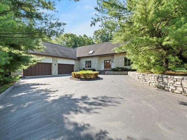 769 Curleys Ct, Columbus, OH 43235