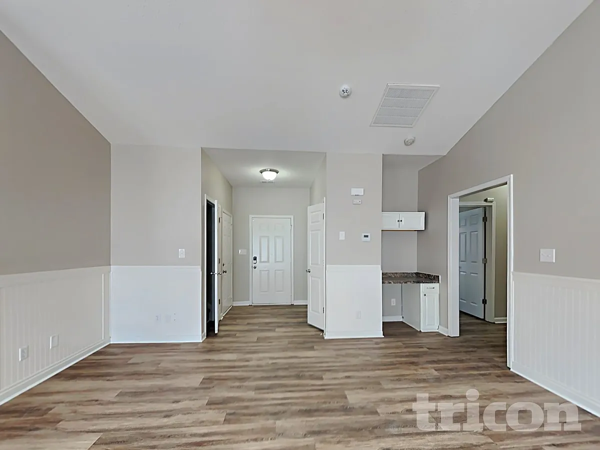 Building Photo - 153 Devon Forest Dr