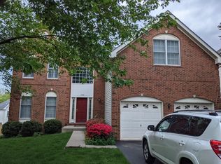 13348 Horsepen Woods Ln, Herndon, VA 20171