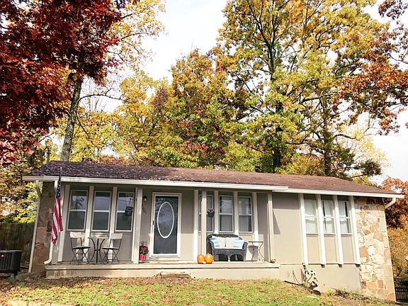 2nd image of 5601 Burbury Ln