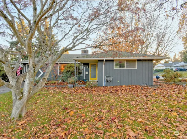2507 SW Chicago Court, Seattle, WA 98106