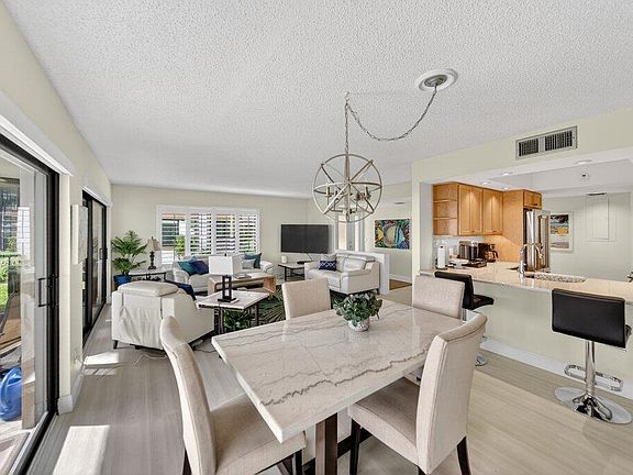 2nd image of 218 NE Edgewater Drive #218
