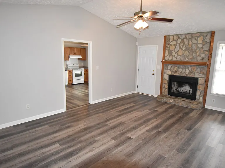 6313 Applewhite Rd — Photo 4