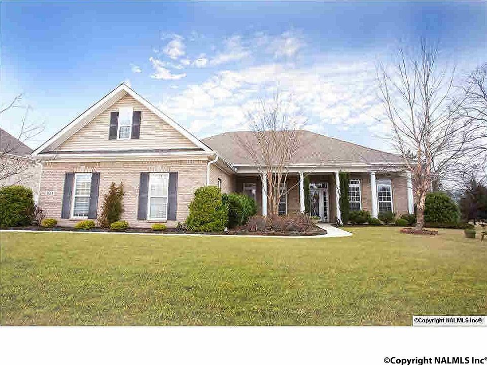 1st image of 3014 Cobble Farms Dr SE