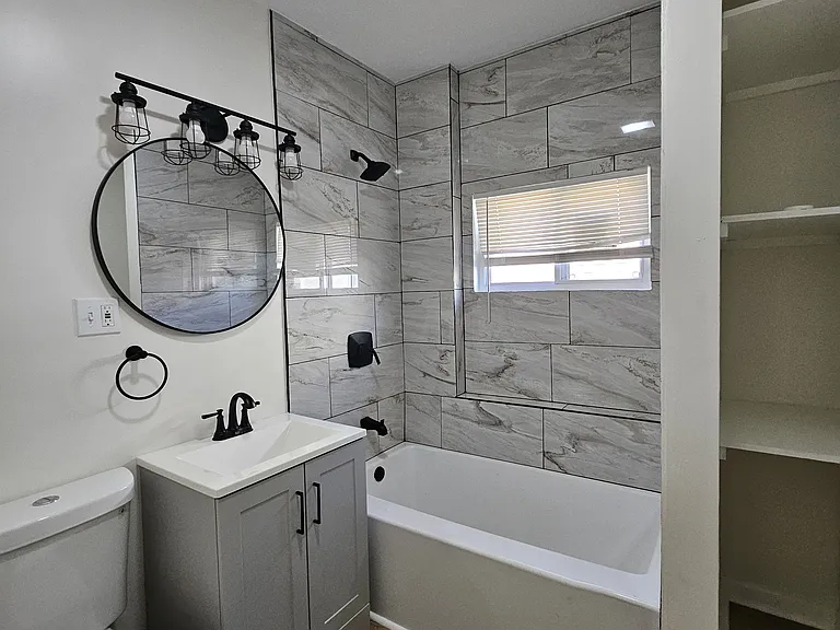 3040 Agnes Ave — Photo 11