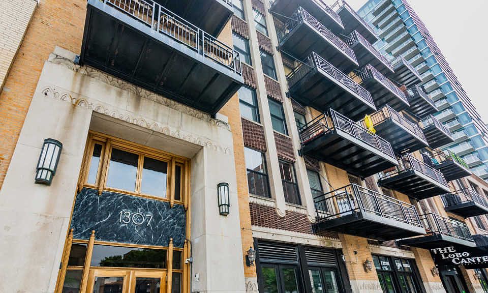 1st image of 1307 S Wabash Ave APT 313