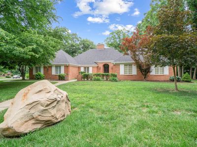416 W Ravinwoods Rd, Peoria, IL, 61615