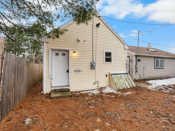 108 W Shore Avenue, Manchester, NH 03109