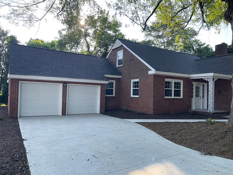 608 Bonham Ct — Photo 3