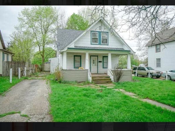 1235 Clover Ave