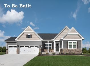 6251 Cherry Blossom Cir NW, North Canton, OH 44720