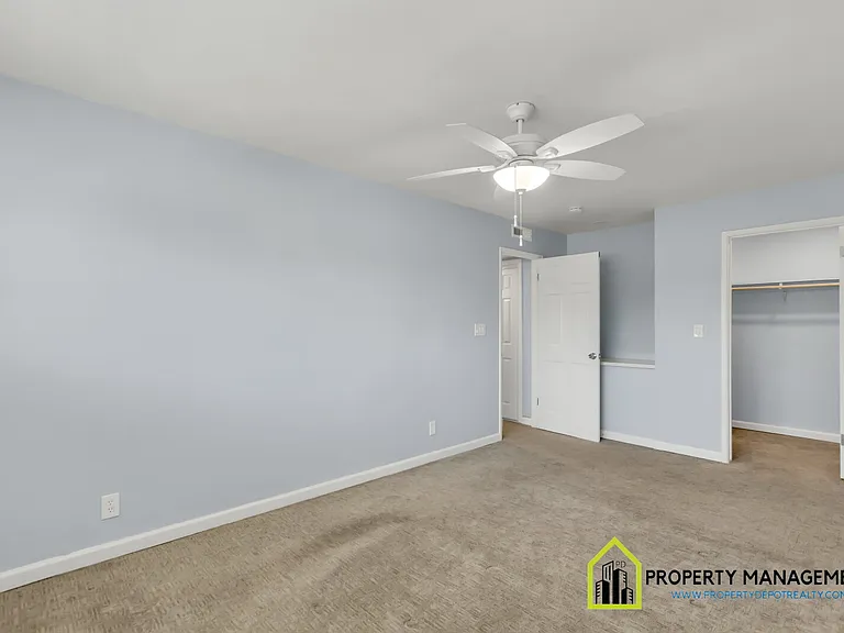 5334 Karbet Way — Photo 25