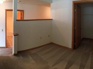 21 N Butler St APT 410, Madison, WI 53703