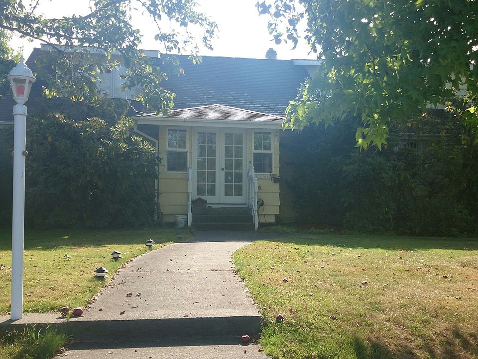 1st image of 9236 1st Ave NW