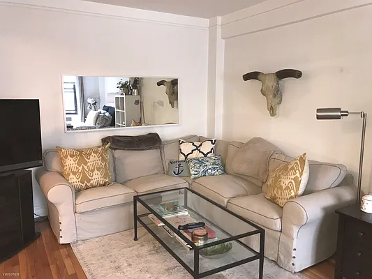 Rented by Corcoran | media 7