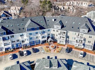 16 Taylor Dr #2003, Reading, MA 01867