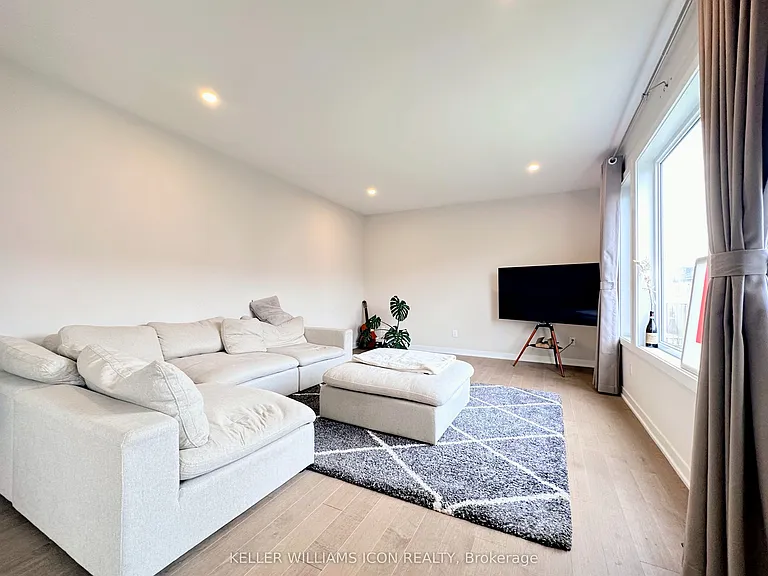 765 Eminence St — Photo 9