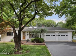 93 Swartzel Dr, Middletown, NJ 07748