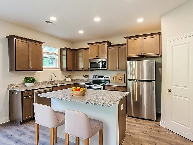 201 Bosa Ln — Photo 3