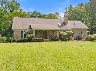 8324 Meadows Rd, Oak Ridge, NC 27310