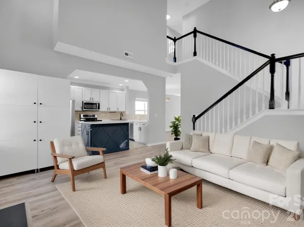 12116 Honor Guard Ave, Charlotte, NC 28277