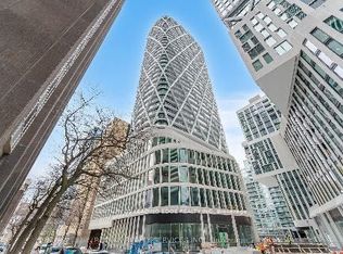 230 Simcoe St #725, Toronto, ON M5T0G7