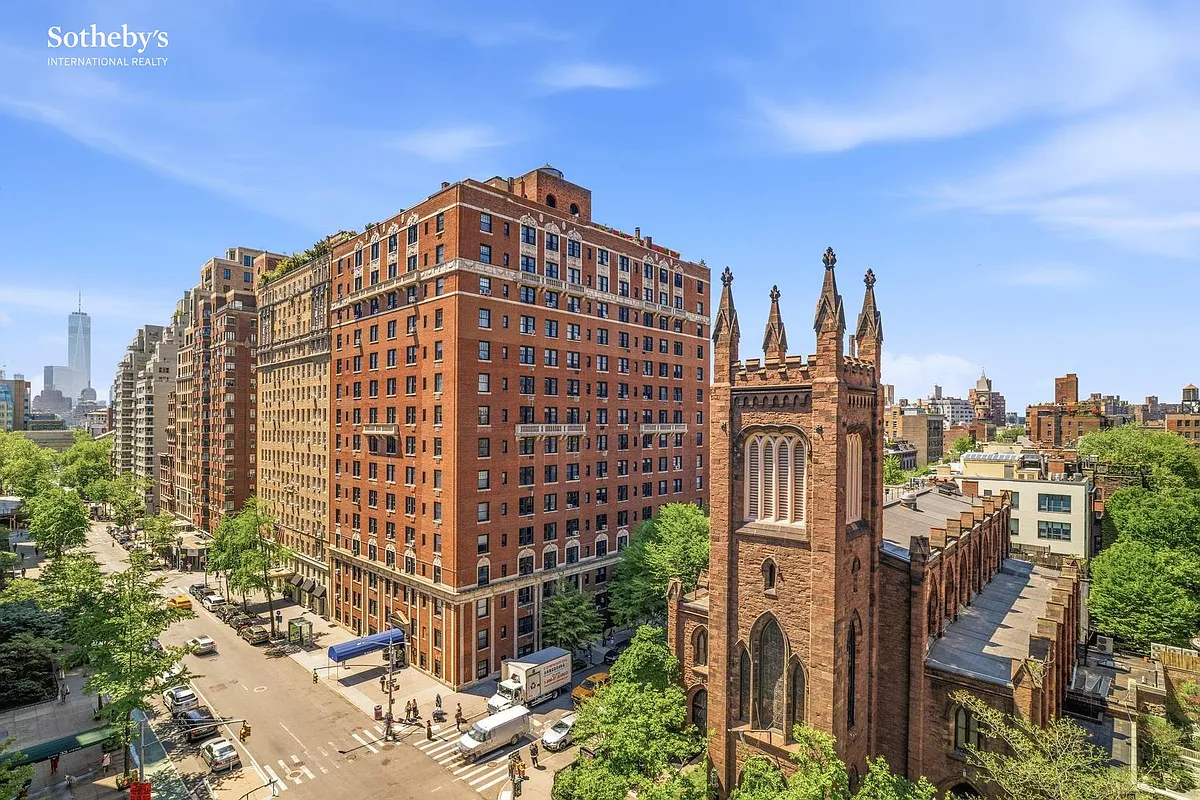 39 Fifth Avenue #8B in Greenwich Village, Manhattan | StreetEasy