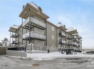 200 Equinox St #209, Embrun, ON K0A1W0