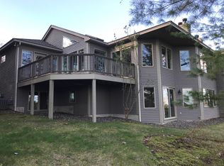 219 Cushing Rd, Newmarket, NH 03857