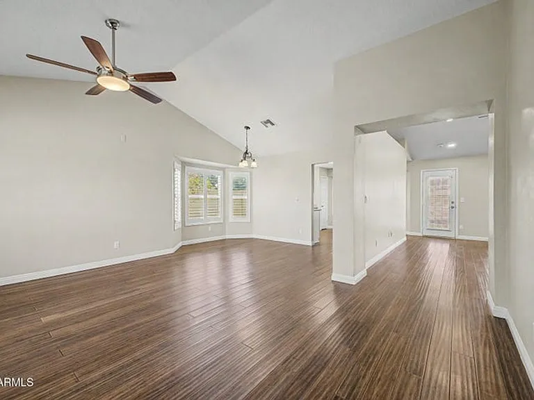 7733 W Pershing Ave — Photo 2