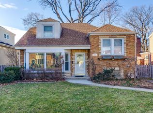 928 S Greenwood Ave, Park Ridge, IL 60068