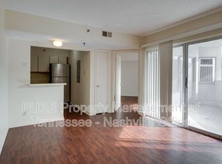 900 19th Ave S APT 208, Nashville, TN 37212