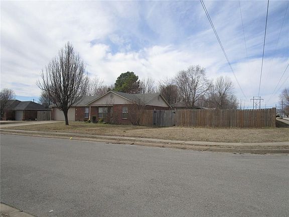 3rd image of 231 N Kelsey Ln #3104