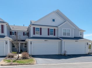 2805 Glacier Way UNIT B, Wauconda, IL 60084