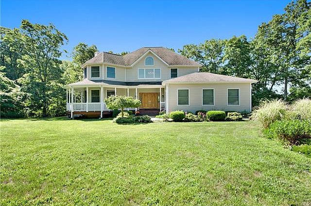 1st image of 25 Isabella Ct