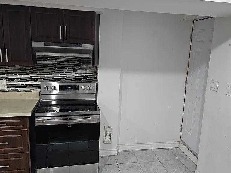 40 Shell Dr #BASEMENT — Photo 6