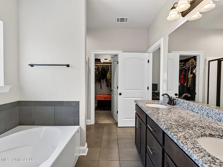 16463 Millsaps Ave — Photo 27