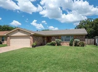 4413 Aspen Way, Haltom City, TX 76137