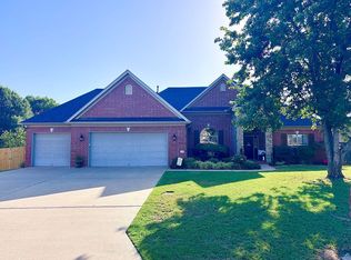 1500 S Beach St, Conway, AR 72034