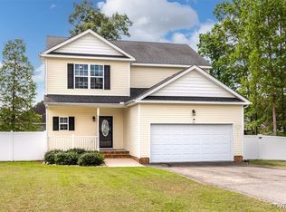 4007 Calvingate Ter, Chester, VA 23831