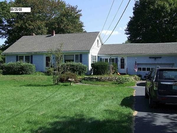 2nd image of 408 Plymouth St