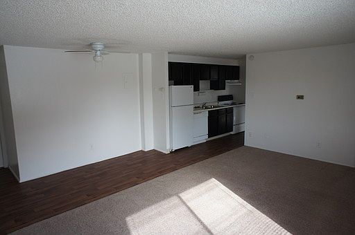 2nd image of 1140 Colorado Blvd APT 608
